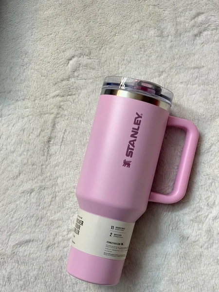 Stanley Watercolor Tulle Insulated Tumbler- 40oz ছবি 3 - ElevateMart